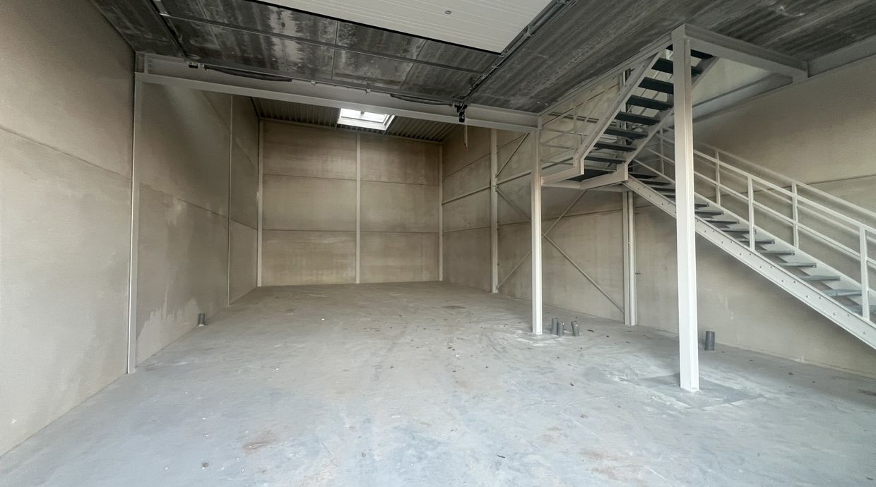 Kmo-unit te koop in Genk