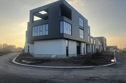 Kmo-unit te koop in Genk