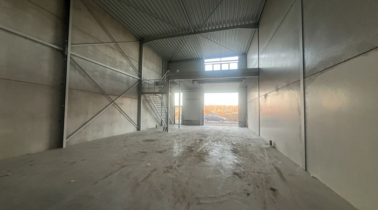 Kmo-unit te koop in Genk