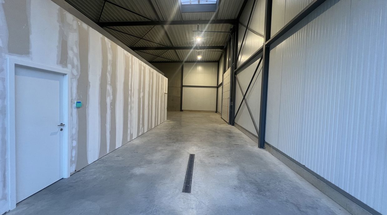 Kmo-unit te koop in Genk