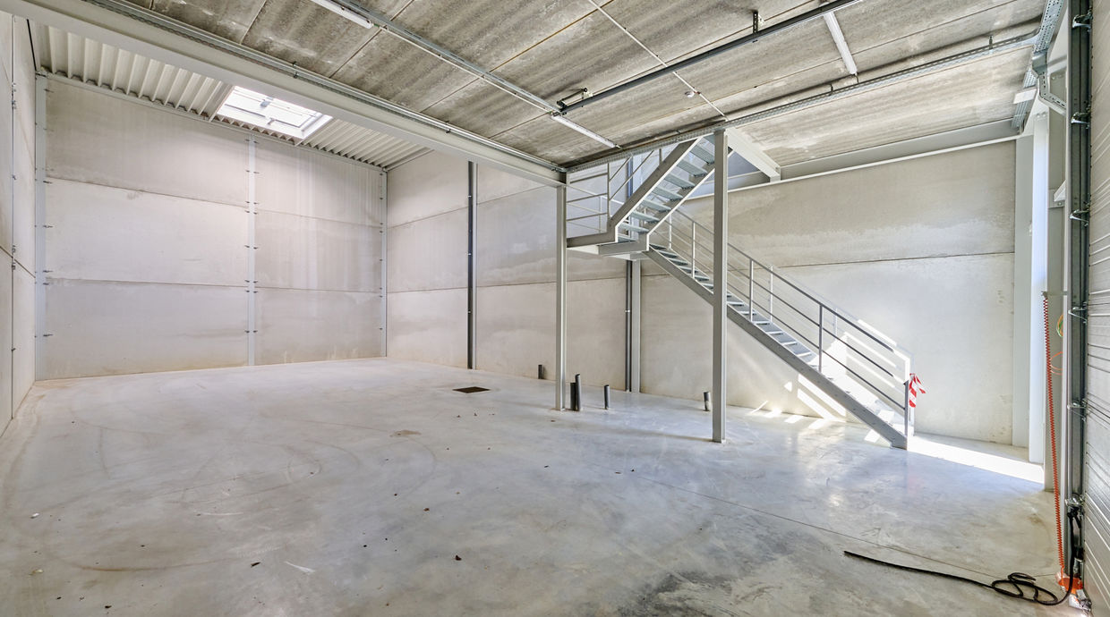 Kmo-unit te koop in Genk