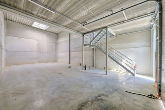 Kmo-unit te koop in Genk