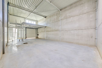 Kmo-unit te koop in Genk