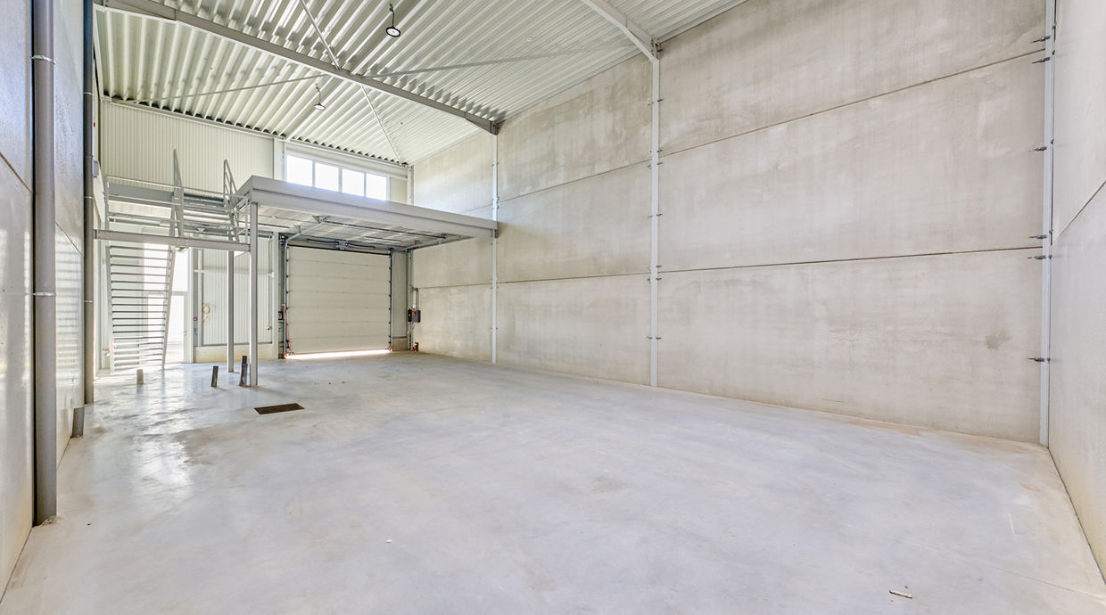 Kmo-unit te koop in Genk