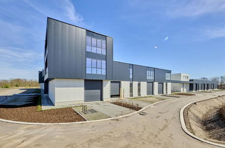 Kmo-unit te koop in Genk