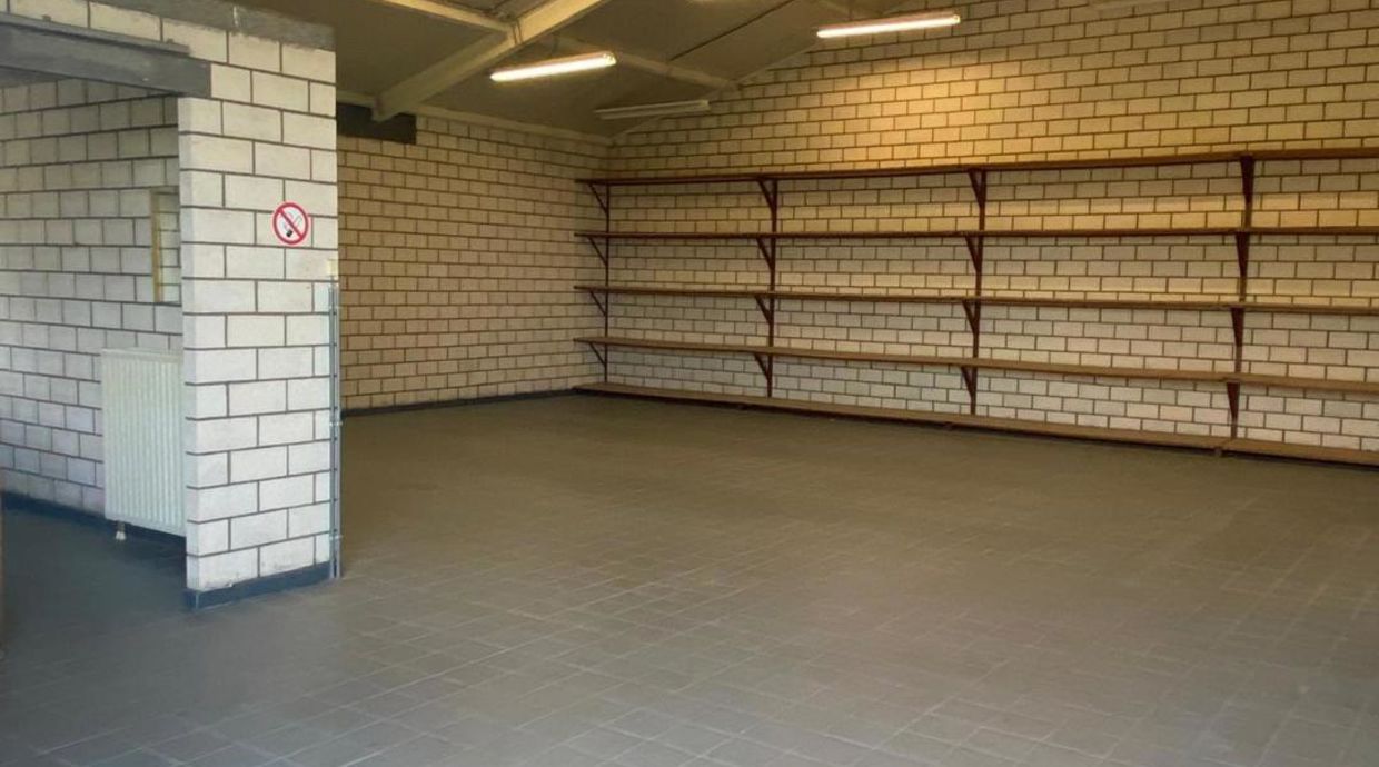 Opslagplaats te huur in Meeuwen-Gruitrode